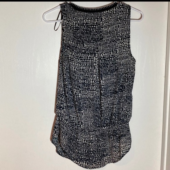 Daniel Rainn Tank Top Embrodiered Small - Picture 6 of 6